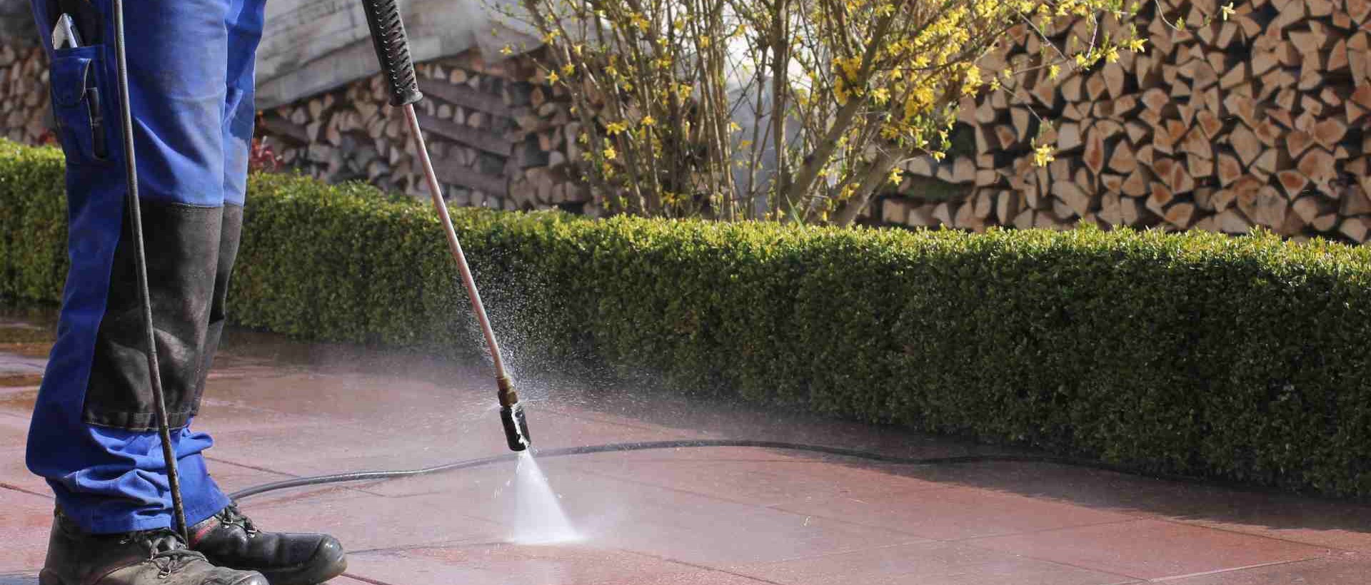 garden maintenance KT4